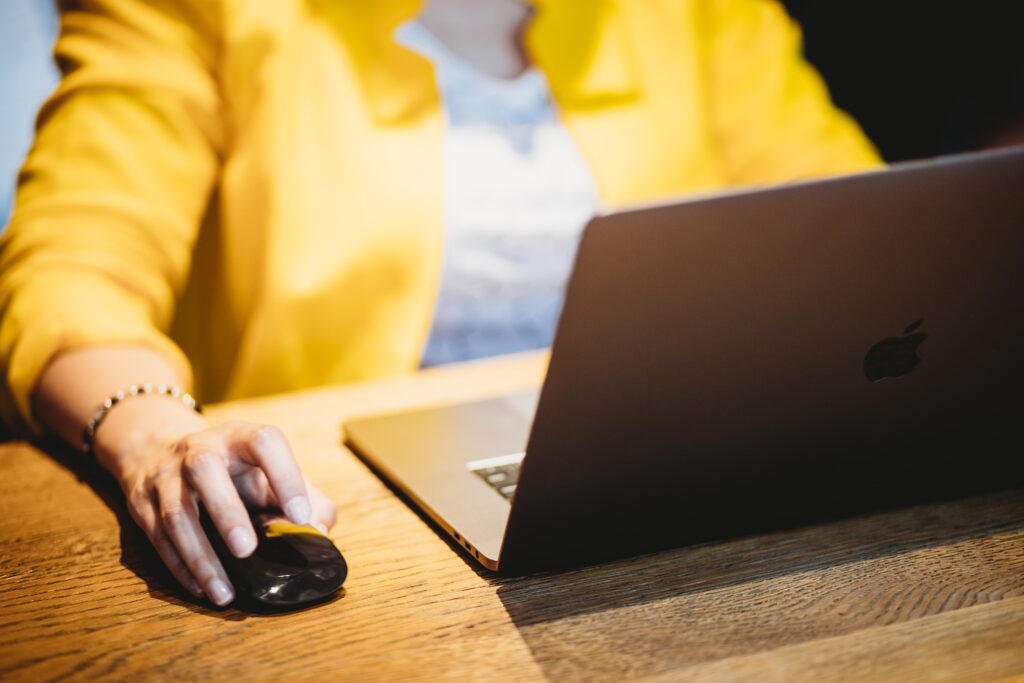 las conversaciones con chatgpt en Italia ya no serán posibles 